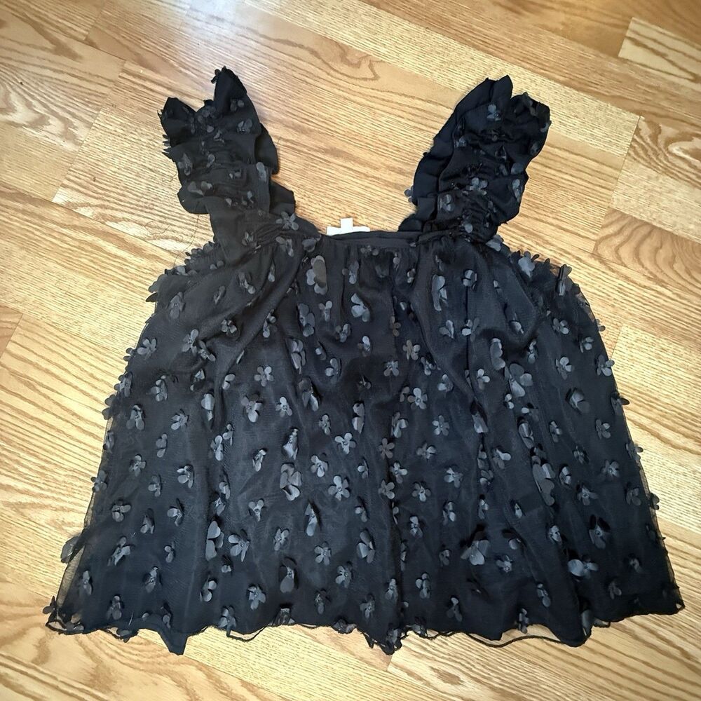 Entro Black Floral Pom Pom Tank Top Ruffle Strap Blouse Womens Small